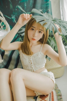 她很漂亮完整版免费观看